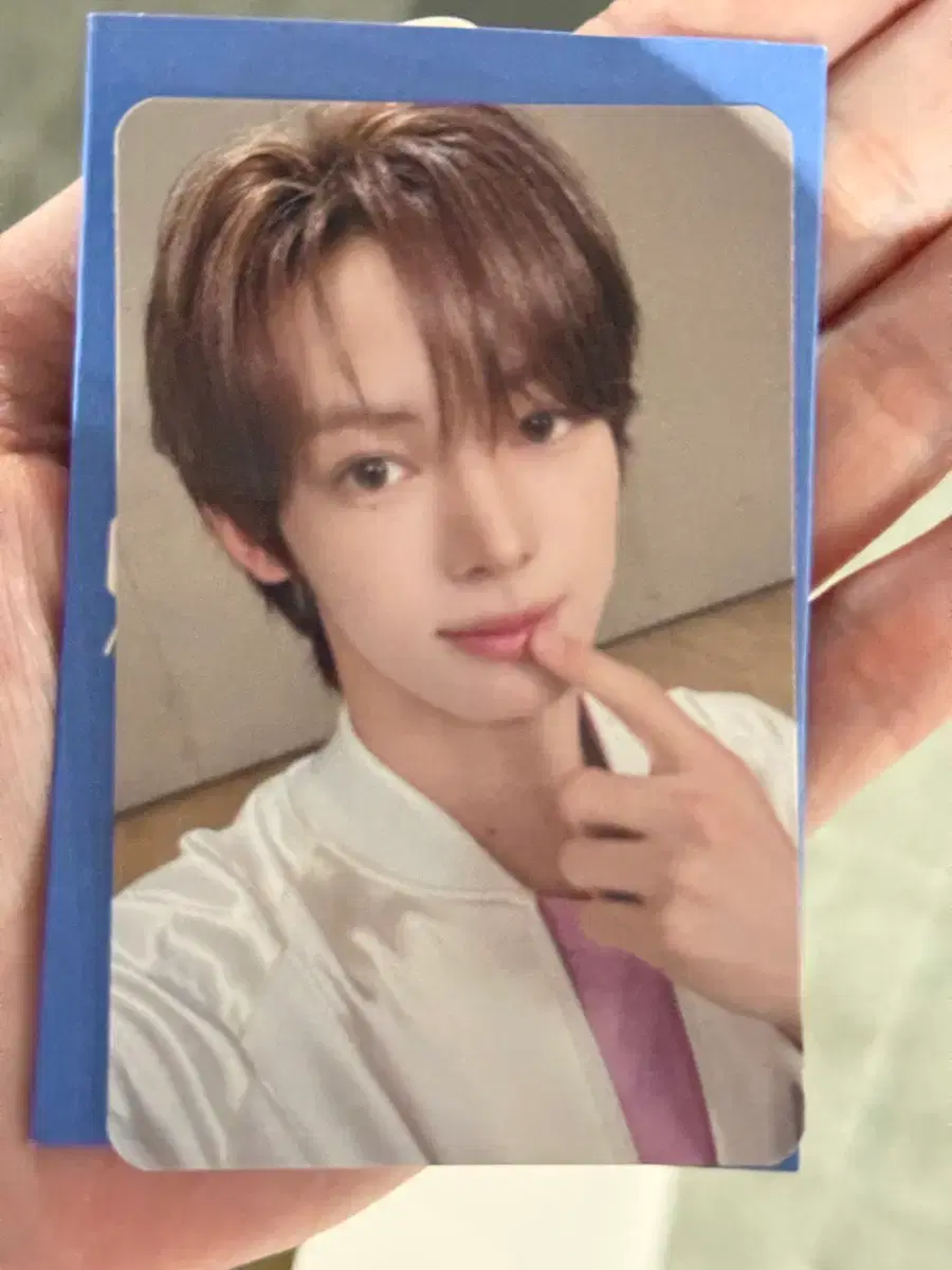 thumbnail-0
